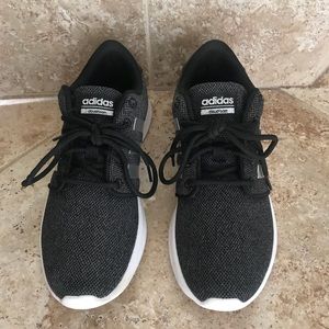 Adidas cloudfoam QT racer. Black w/ silver